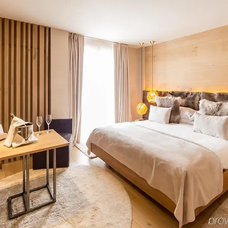 Szálloda Andorra Boutique & 5*